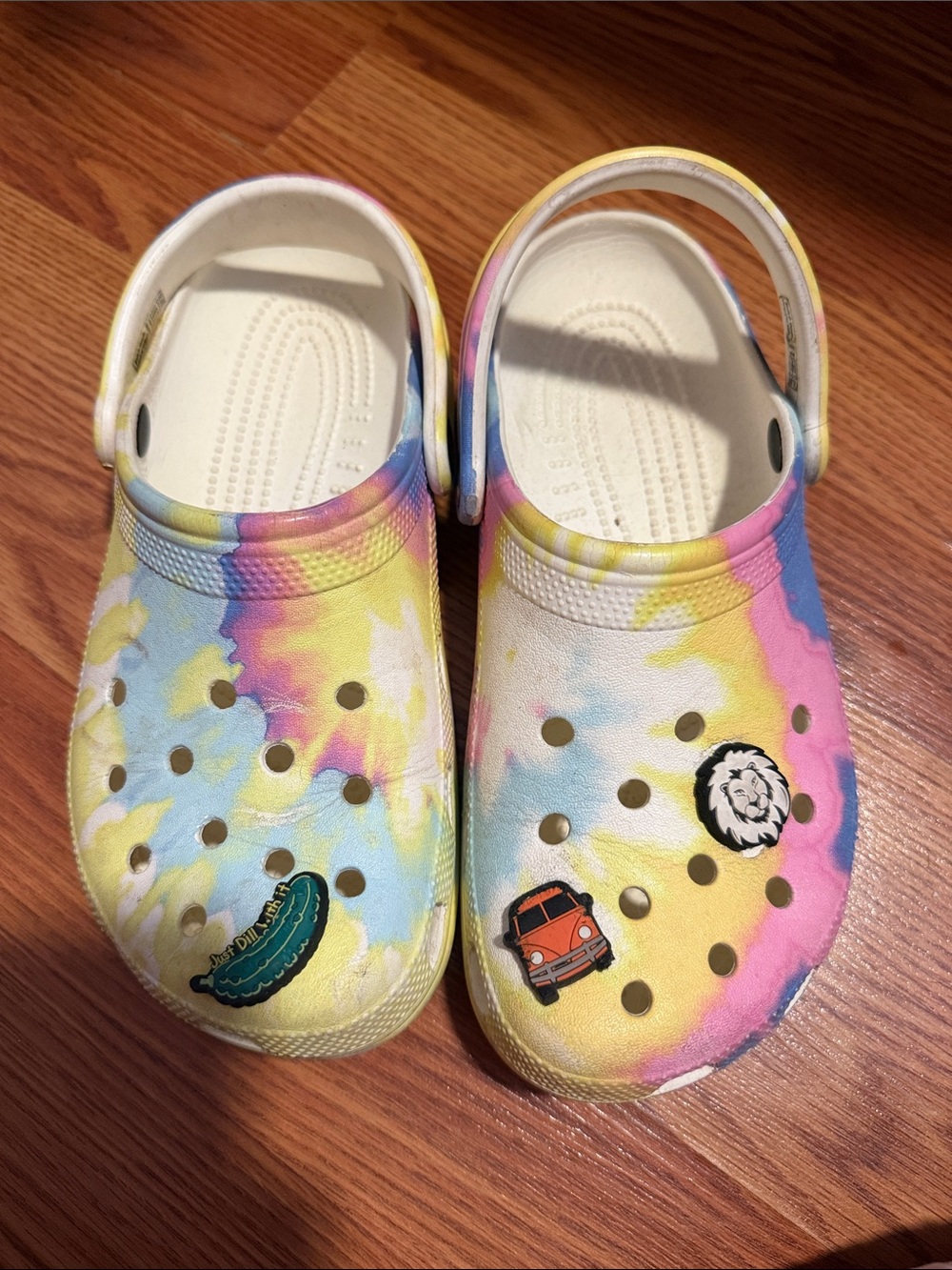 Women’s crocs